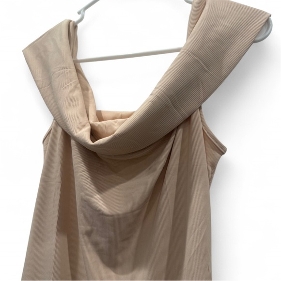 Tan Sleeveless Dress - Picture 2 of 4